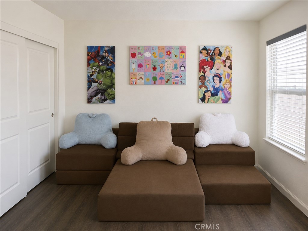 1583 Seneca Drive Property Photo 8