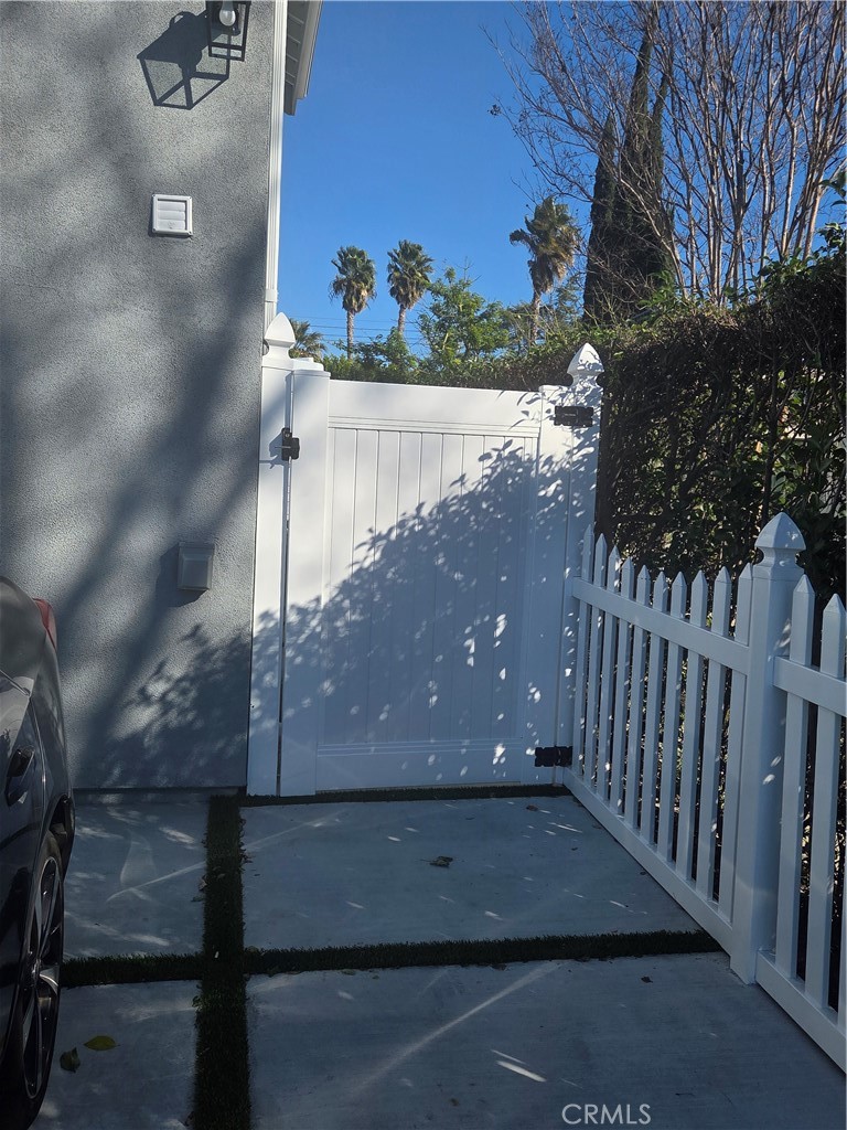 6546 Gazette Property Photo 5