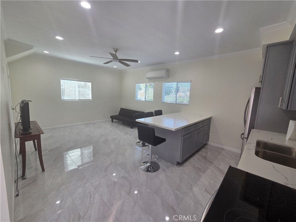 6546 Gazette Property Photo 11