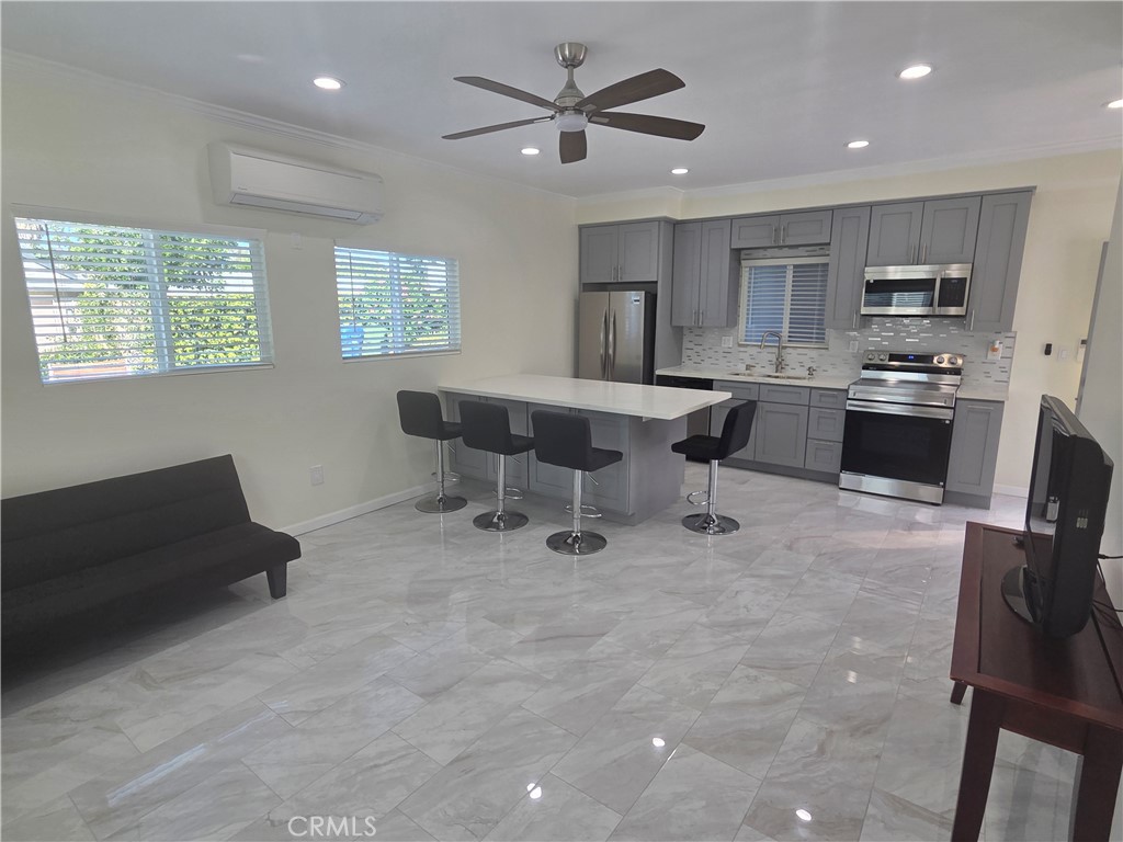 6546 Gazette Property Photo 17