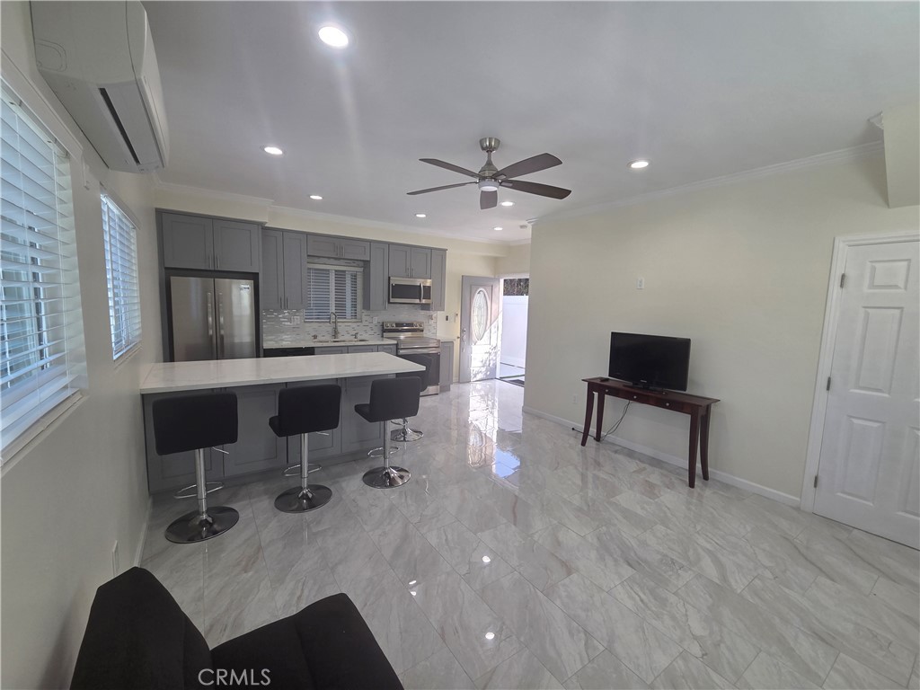 6546 Gazette Property Photo 18