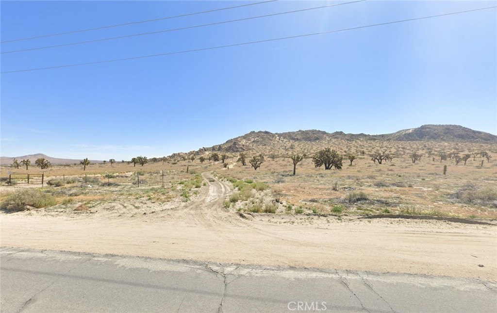 15300 E Avenue L Property Photo 8