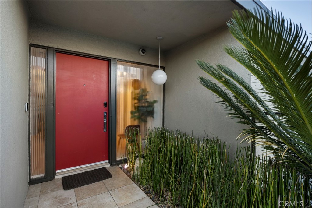3851 Beverly Ridge Property Photo 7