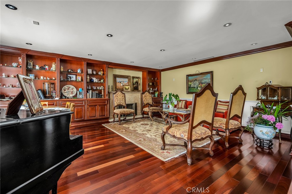 18423 Linnet Property Photo 4
