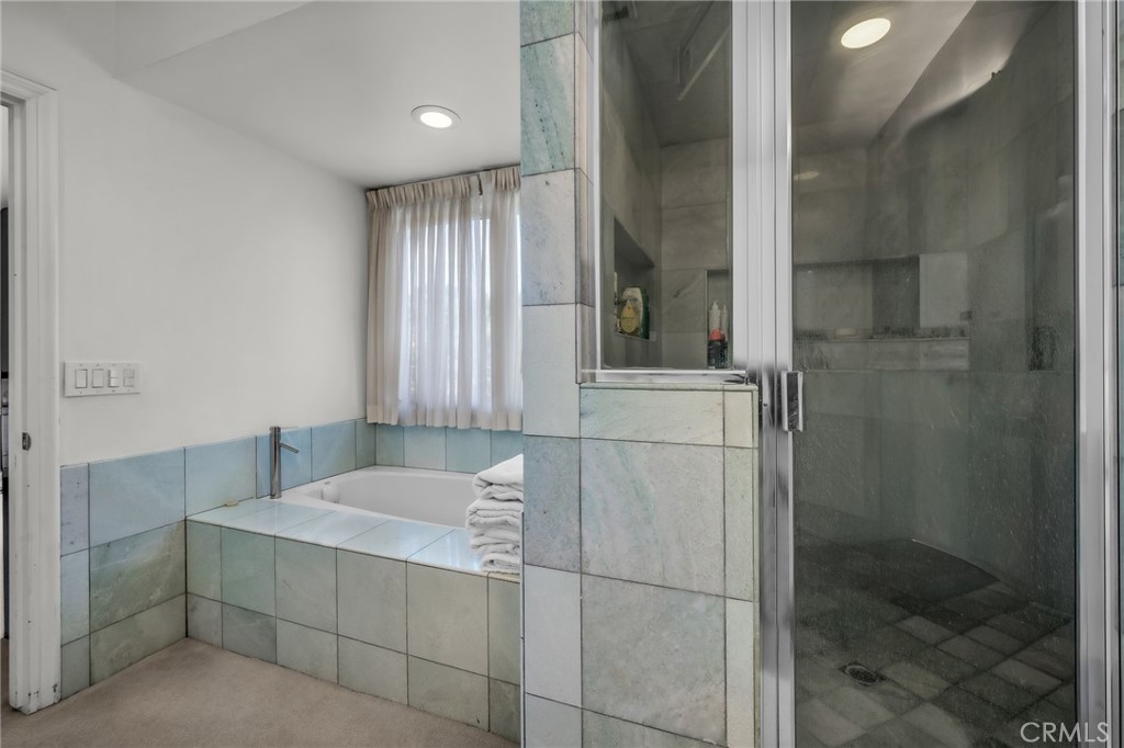 18423 Linnet Property Photo 31