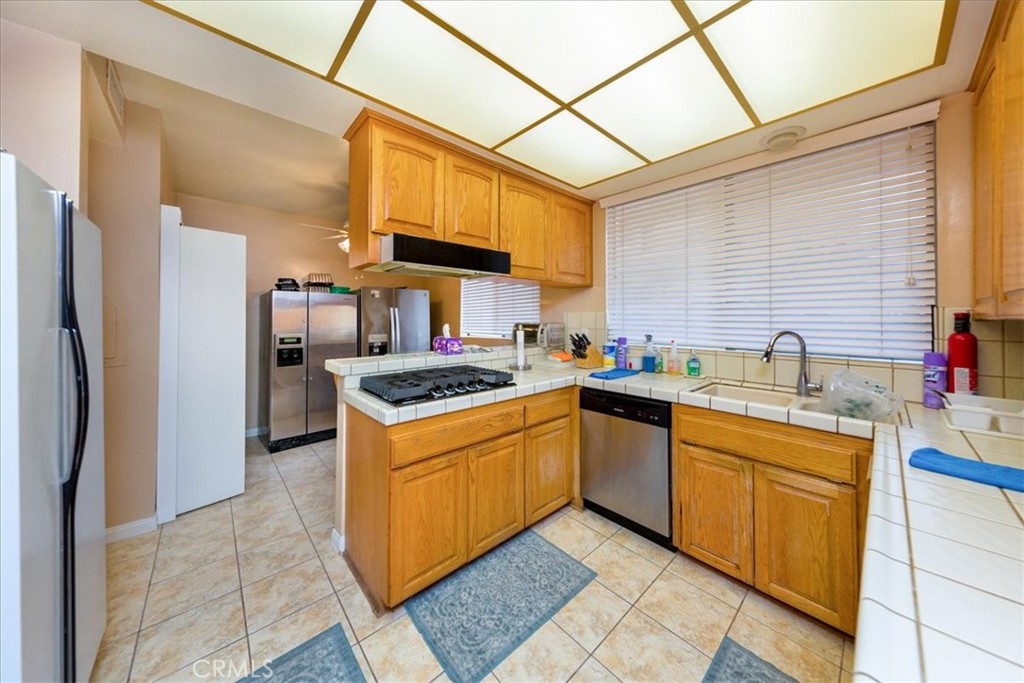 5310 Zelzah Unit 114 Property Photo 6