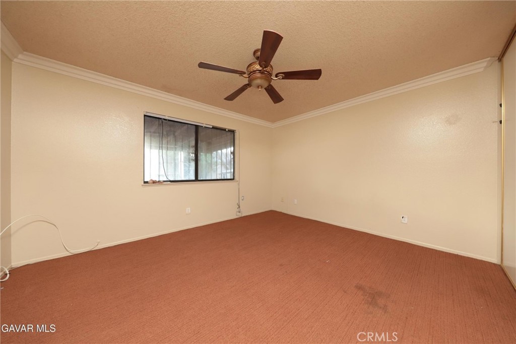 43319 27th W Property Photo 8
