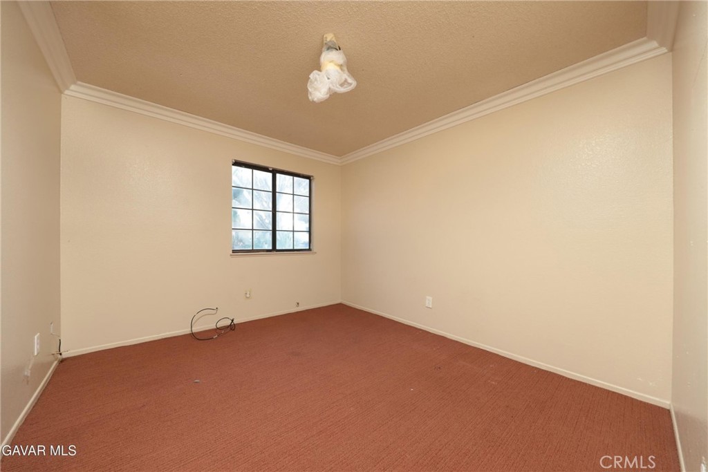 43319 27th W Property Photo 12