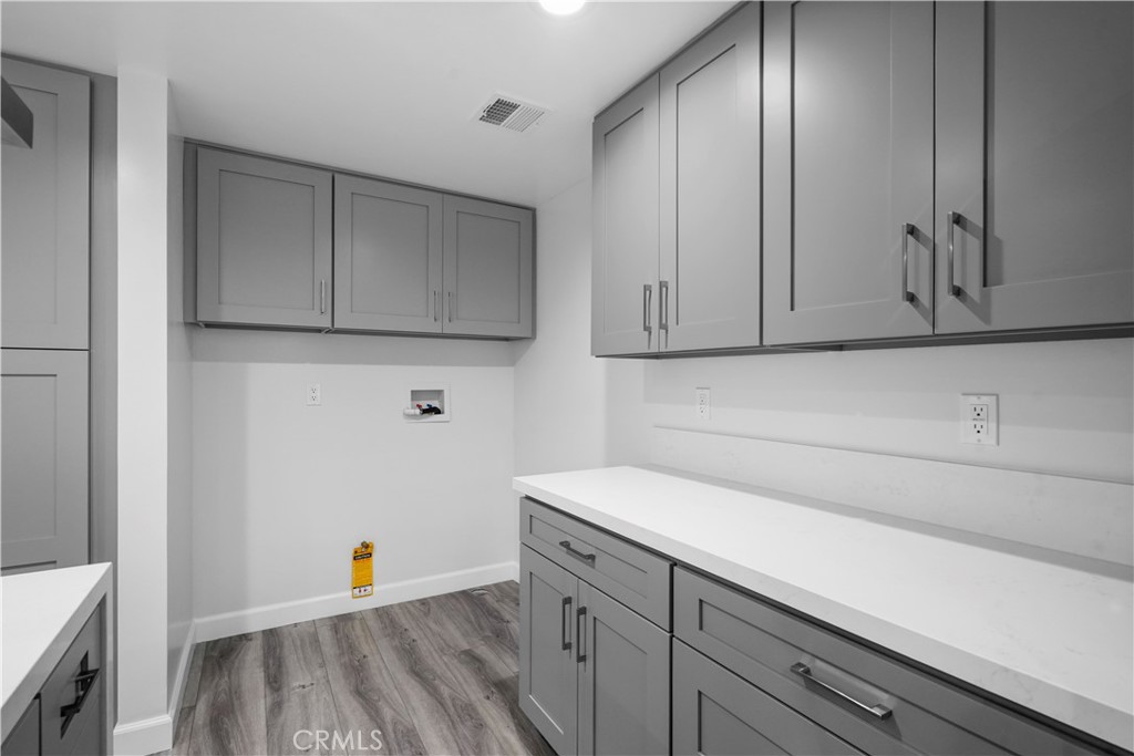 227 E Burbank C Property Photo 5