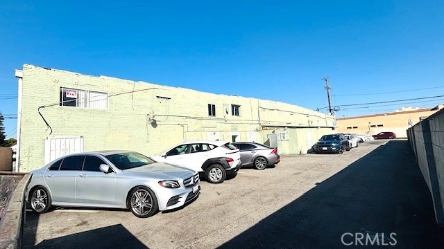 4500 Lennox Property Photo 6