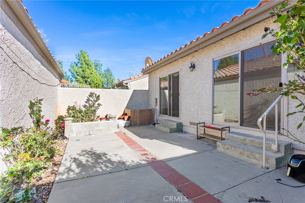 19519 Rinaldi #55 Property Photo 19