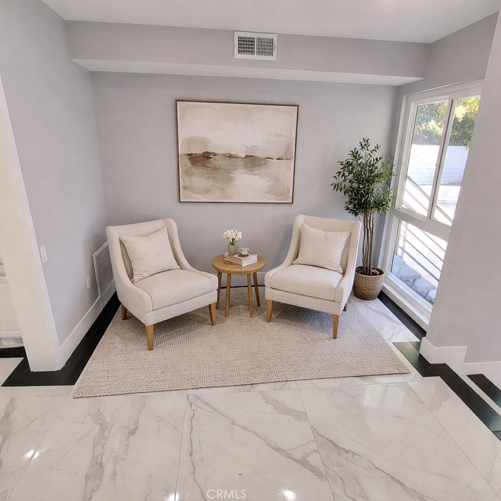 17148 Escalon Property Photo 6