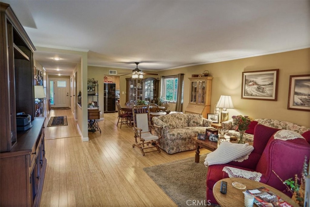 19334 Oak Crossing Property Photo 4
