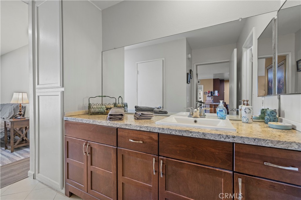 23515 Lyons Avenue 277 Property Photo 17