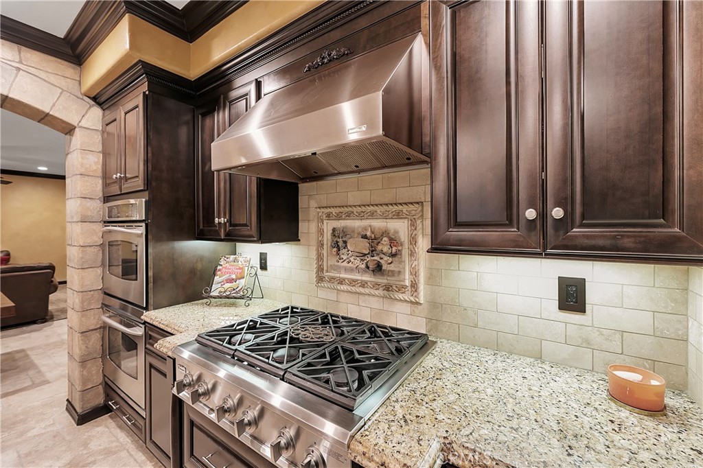 29345 Hacienda Ranch Court Property Photo 6