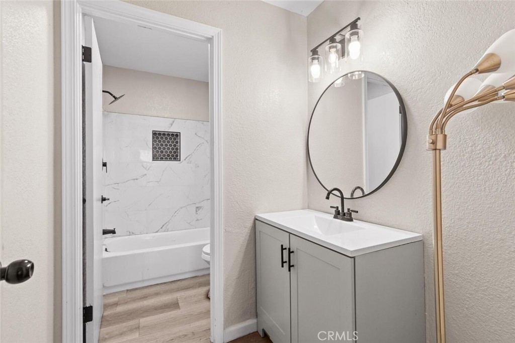 44053 Canyon Way Property Photo 12
