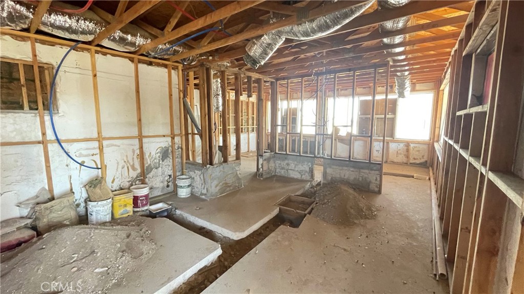 701 W Broadway Street Property Photo 16