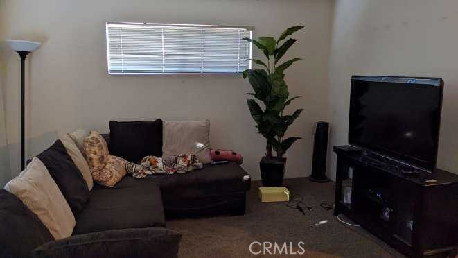 6550 Balboa Property Photo 9