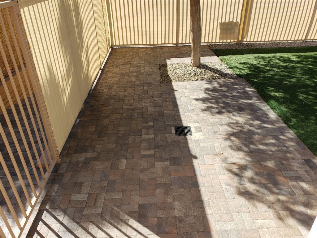 6550 Balboa Property Photo 41