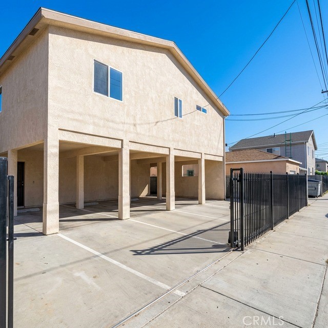6550 Balboa Property Photo 44