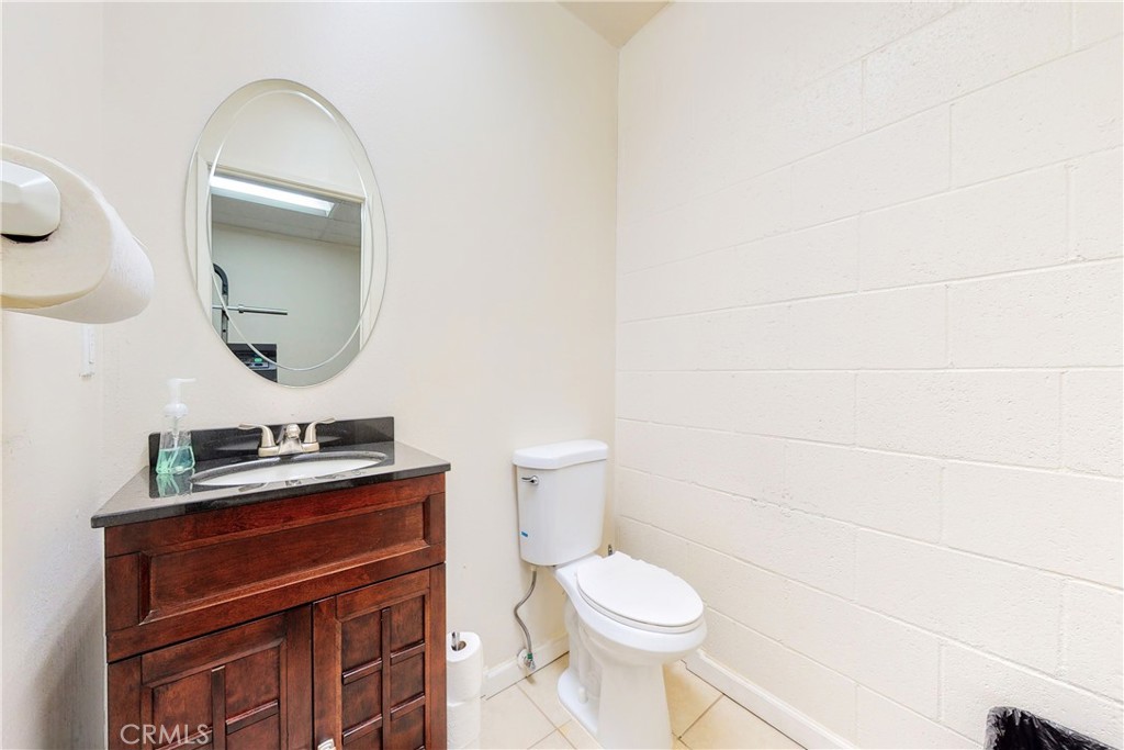 9051 Van Nuys Blvd 2 Property Photo 9