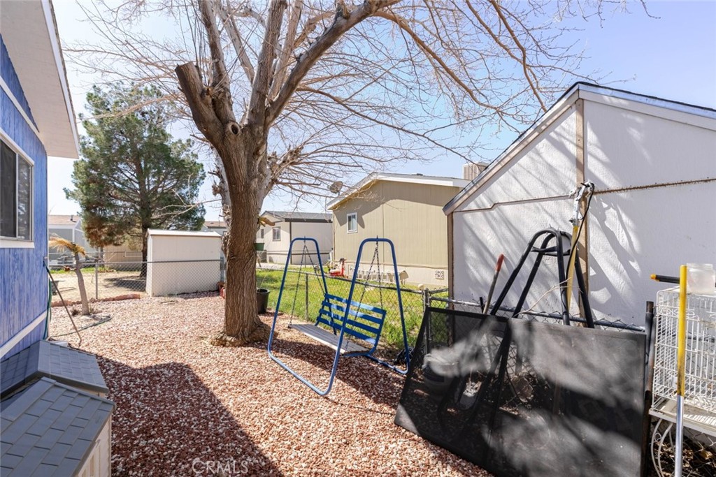 2330 E Avenue J8 121 Property Photo 21