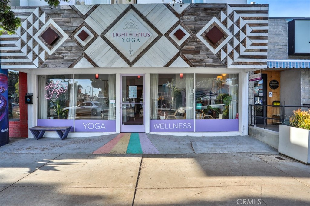 12513 Venice Property Photo 4