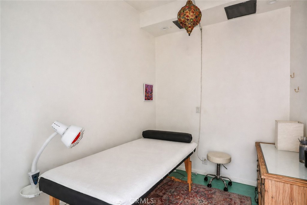12513 Venice Property Photo 9