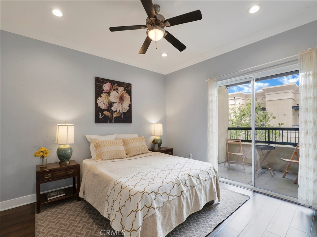 24507 Town Center 7418 Property Photo 11