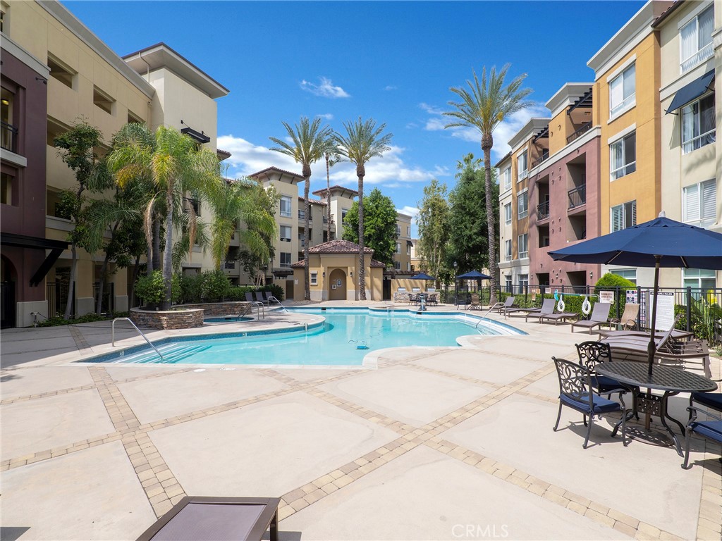 24507 Town Center 7418 Property Photo 29