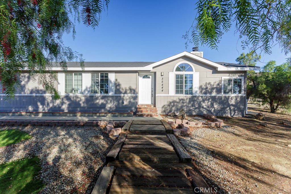 35444 Astley Road Property Photo 2
