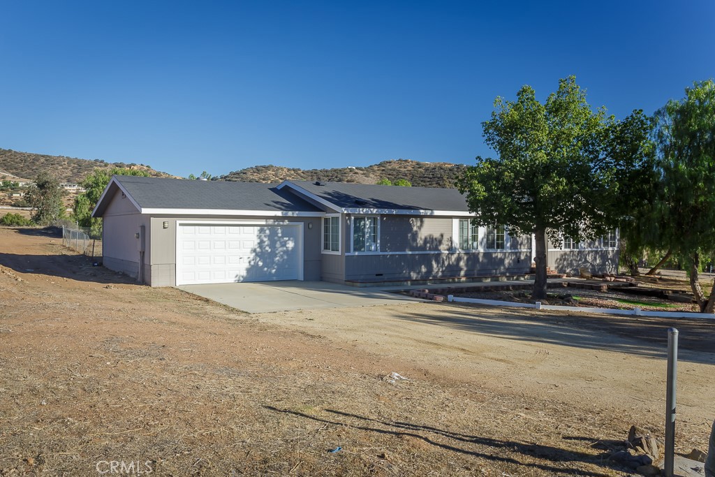 35444 Astley Road Property Photo 3
