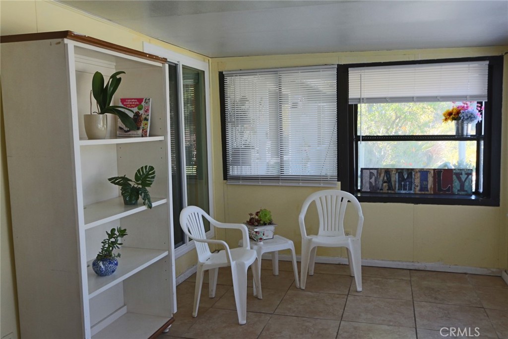 19208 Avenue Of The Oaks J Property Photo 3