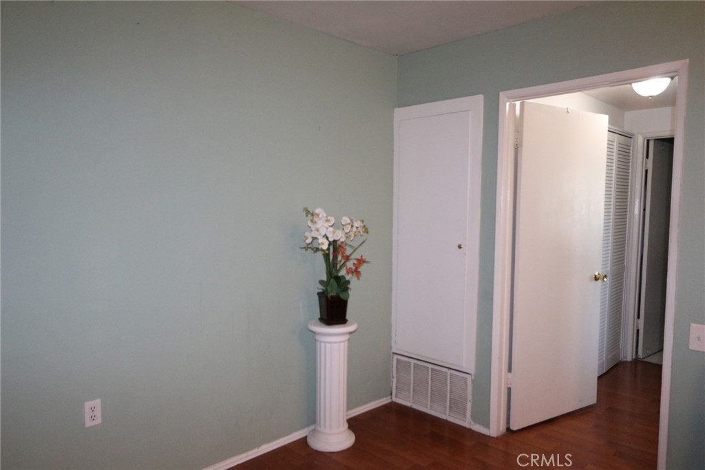 19208 Avenue Of The Oaks J Property Photo 34