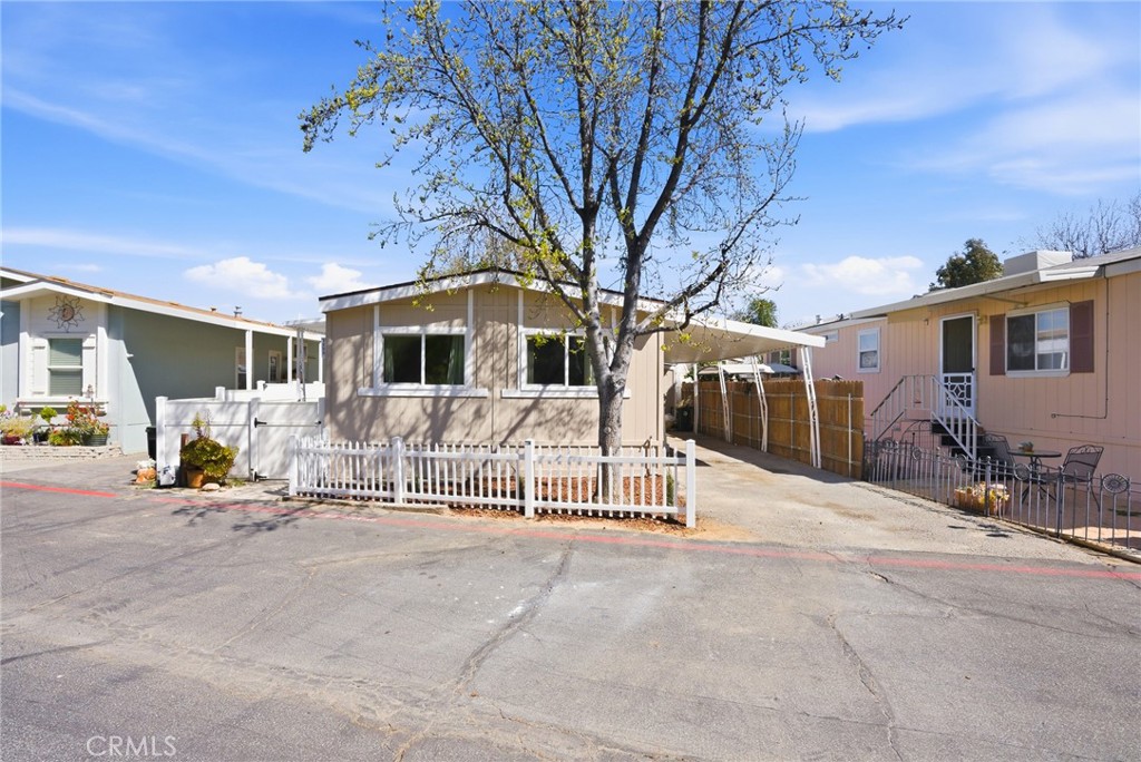 30000 Hasley Canyon 16 Property Photo 1