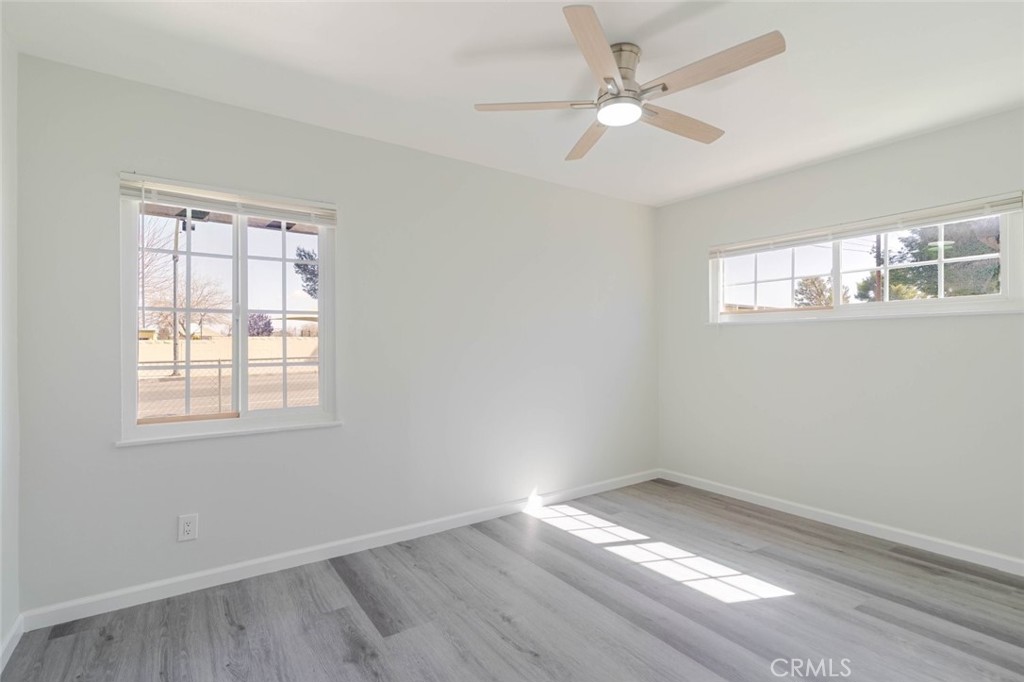 44961 5th Street E Property Photo 17