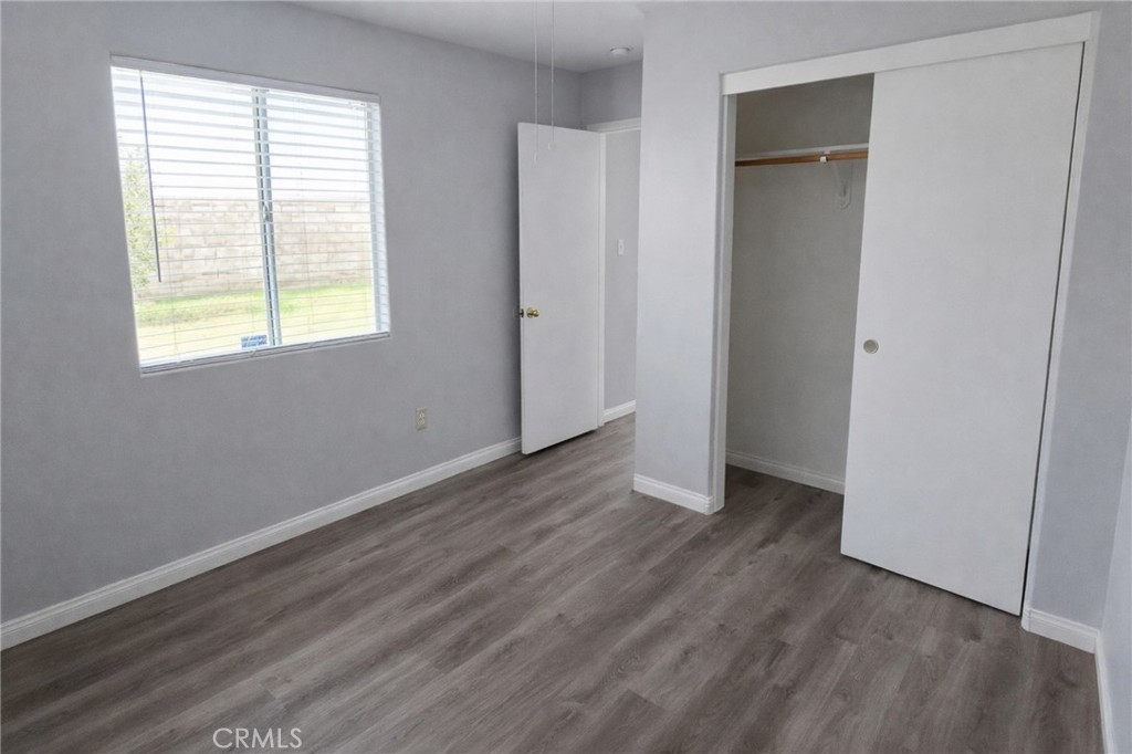 7507 Cross Glade Property Photo 11