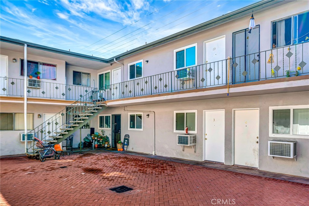 6735 Elmer 9 Property Photo 11