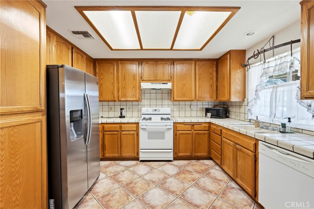 7321 Birch Avenue Property Photo 12