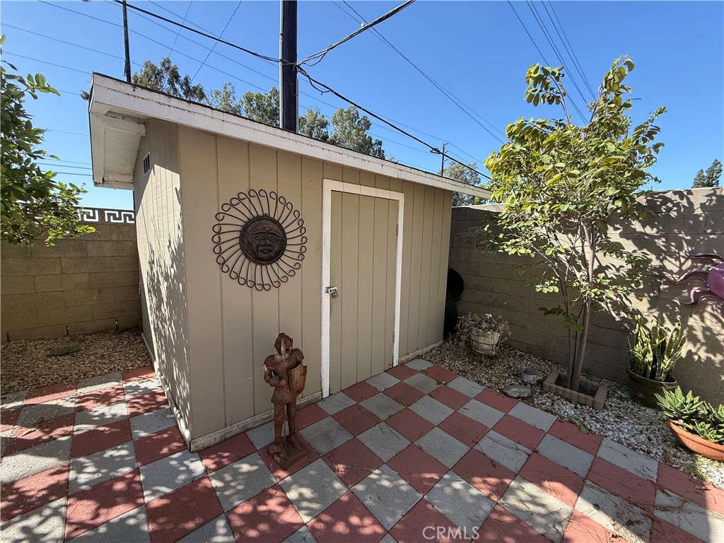 900 E Sagebank Property Photo 19