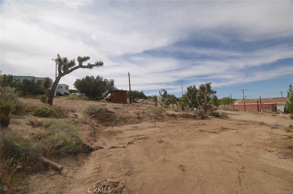 0 Longview X Old Homestead Property Photo 21