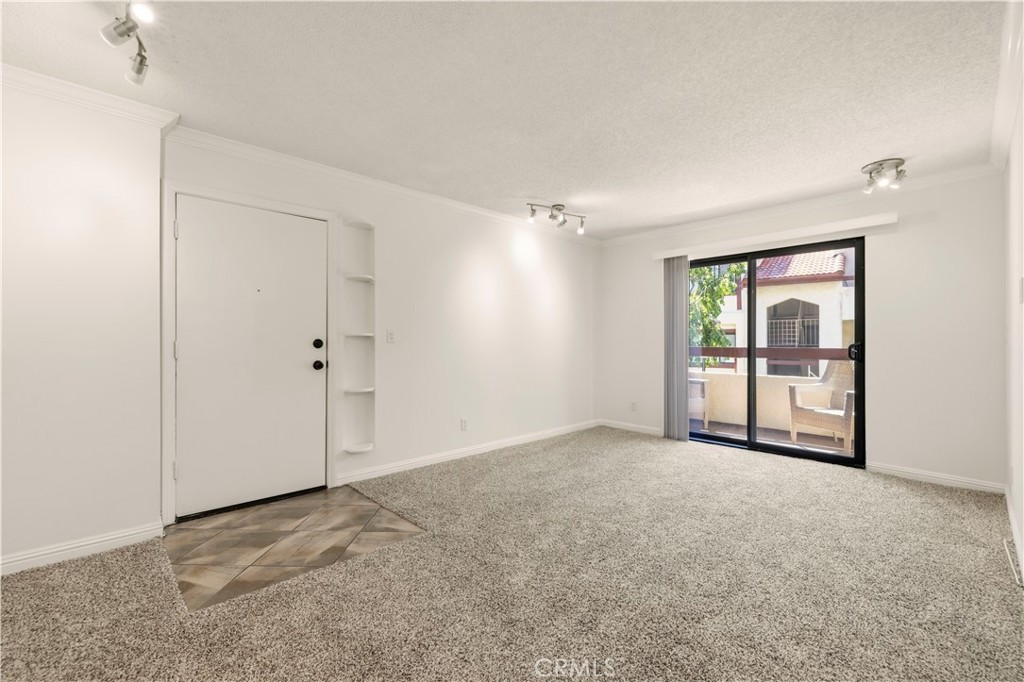 18193 Sundowner Way 815 Property Photo 27