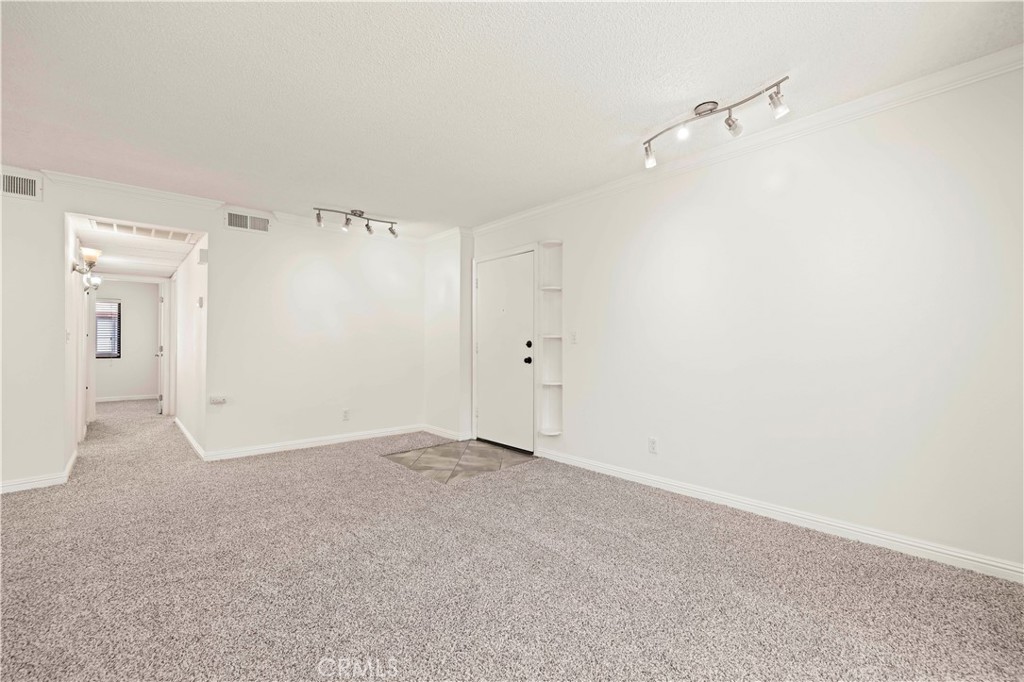 18193 Sundowner Way 815 Property Photo 32