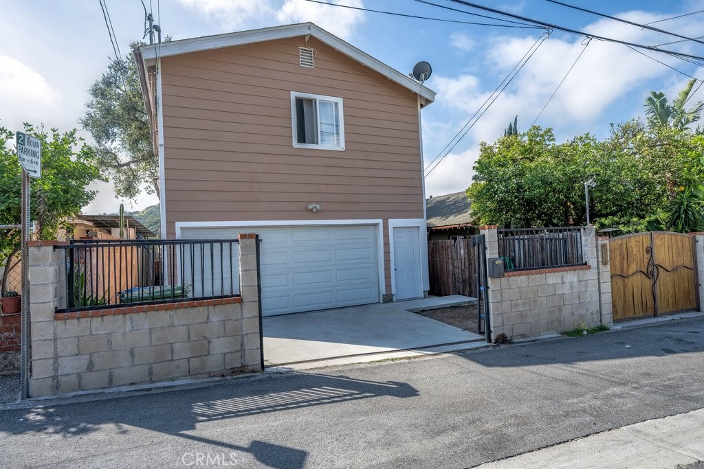 6834 Quinton Lane Property Photo 1