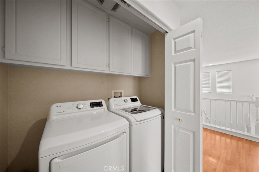 24245 Silhouette Property Photo 8