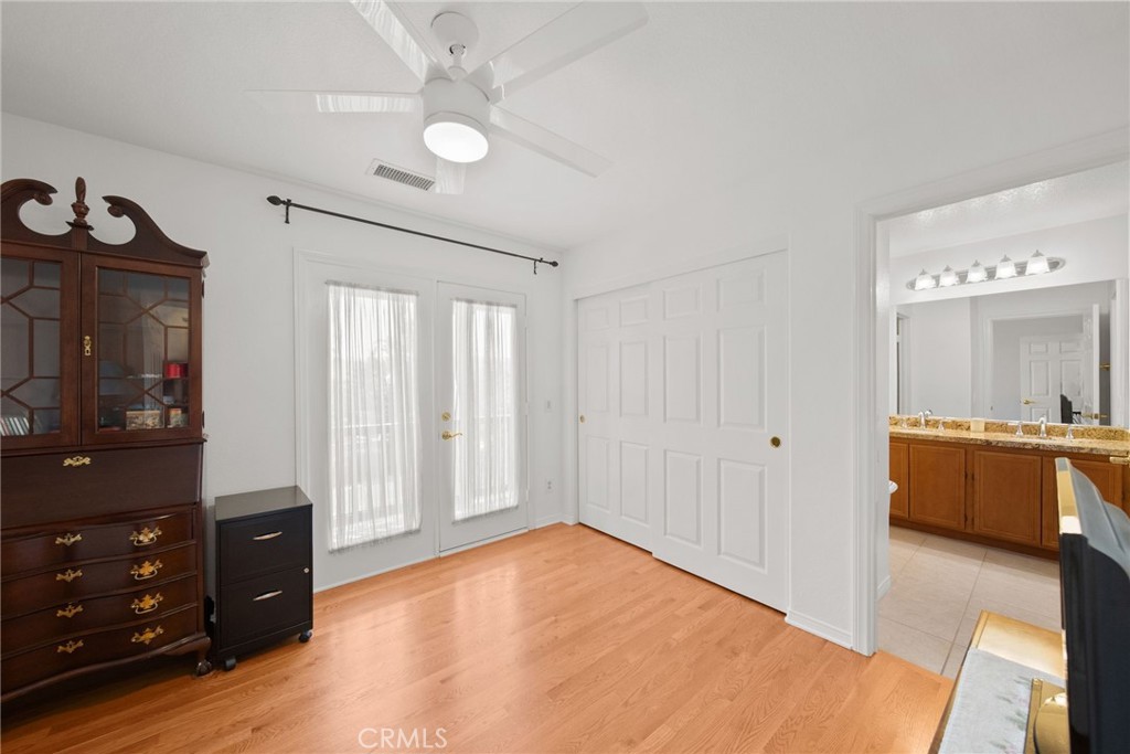 24245 Silhouette Property Photo 13