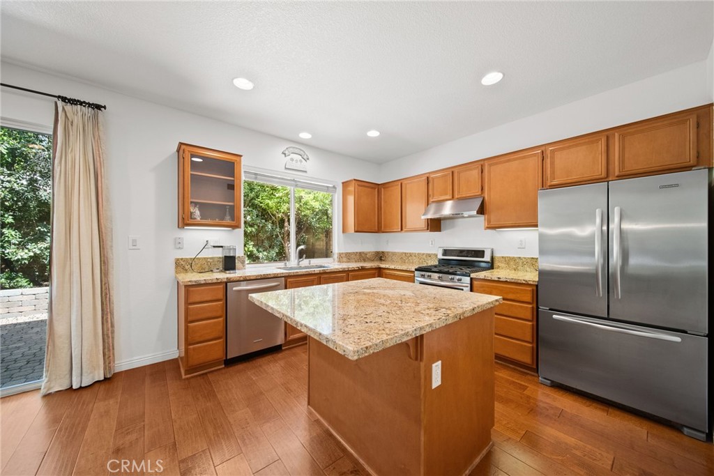 24245 Silhouette Property Photo 26