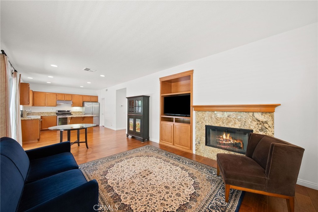 24245 Silhouette Property Photo 36