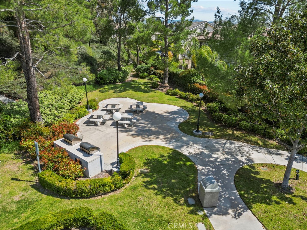 24245 Silhouette Property Photo 47