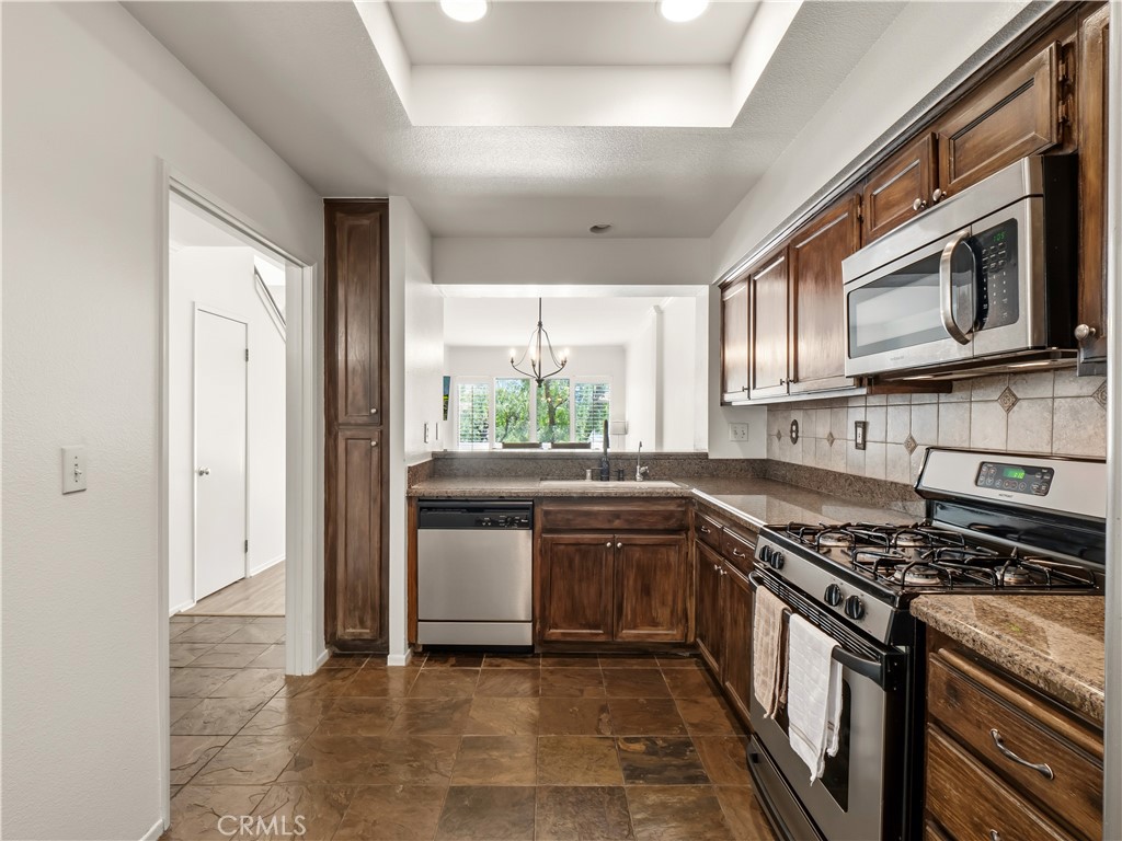 24514 Mcbean Parkway 52 Property Photo 5